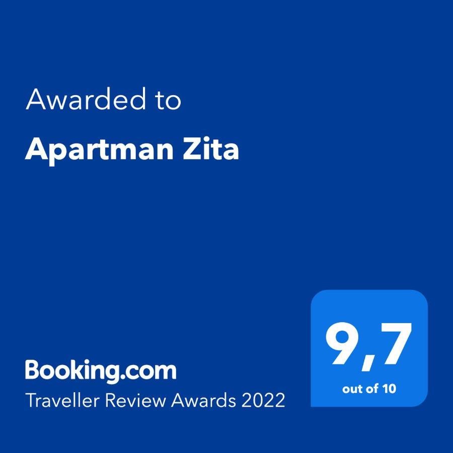 שיבניק Apartman Zita מראה חיצוני תמונה