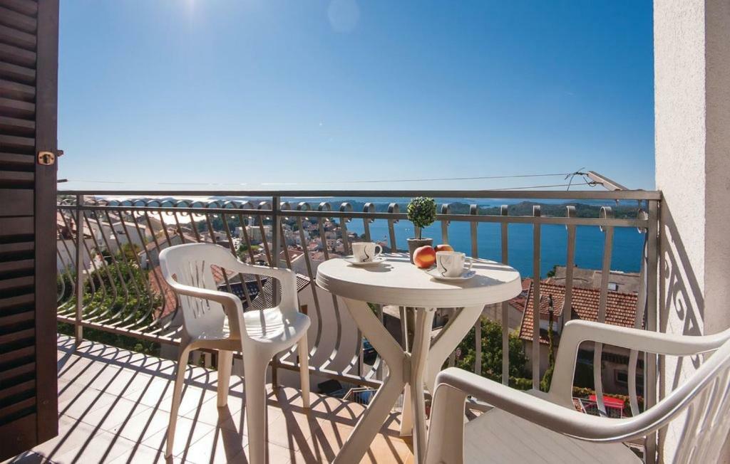 שיבניק Apartman Zita מראה חיצוני תמונה