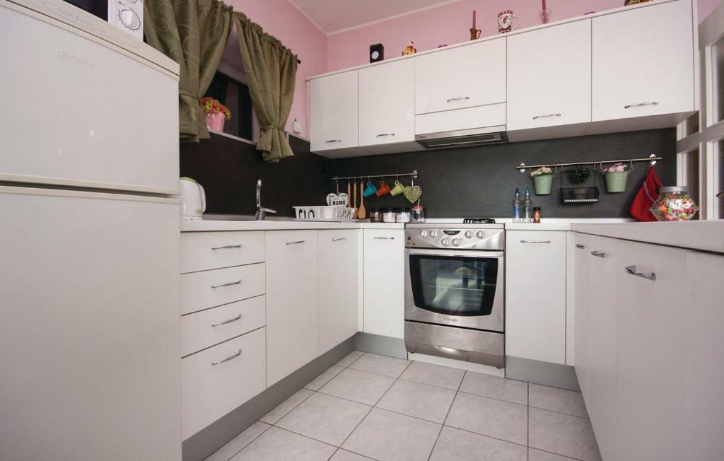 שיבניק Apartman Zita מראה חיצוני תמונה